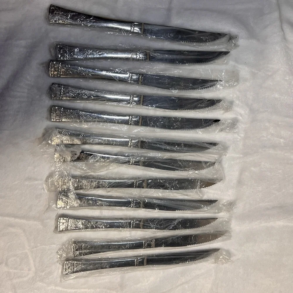 Temp-tations By Tara Old World 12 Pc 18/10 SS Steak Knife SET Floral Weave NEW
